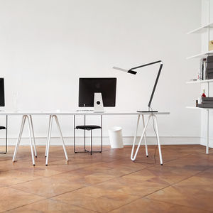 lampe de bureau / contemporaine / en aluminium / en acier peint