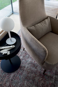 fauteuil contemporain / en bois / en tissu / en cuir