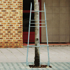 corset d'arbre en acier