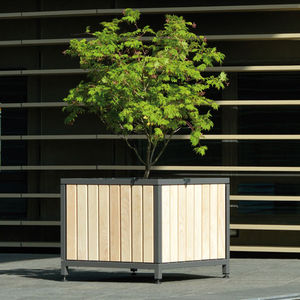 jardinière en métal / en bois / carrée / classique