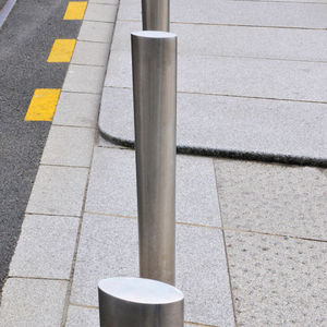 borne de protection / en acier inoxydable / haute