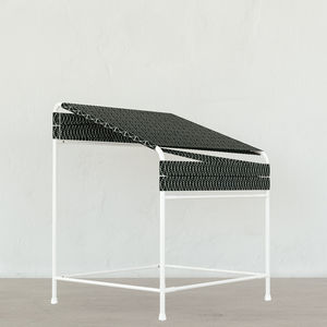 chaise contemporaine / ergonomique / en tissu / en métal peint