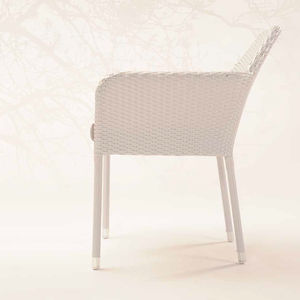 chaise contemporaine / avec accoudoirs / empilable / en aluminium