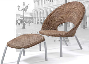 repose-pied contemporain / en aluminium / en résine tressée / de jardin