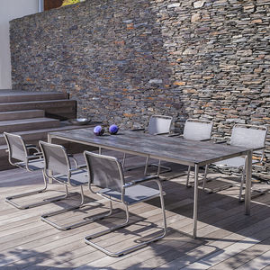 table à manger contemporaine / en chêne / en teck / en noyer américain
