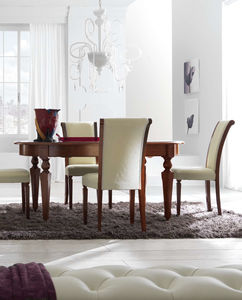 chaise classique / en tissu / en bois / en cuir