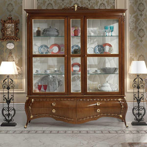 vaisselier de style / en bois