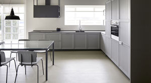 cuisine contemporaine / en verre / en métal / en bois