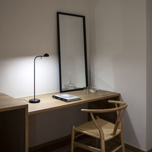 lampe de table / contemporaine / en aluminium / en acier