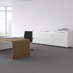 armoire de classement basse / en plaqué bois / stratifiée / avec porte battante