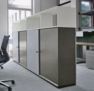 armoire de classement basse / haute / stratifiée / avec porte battante