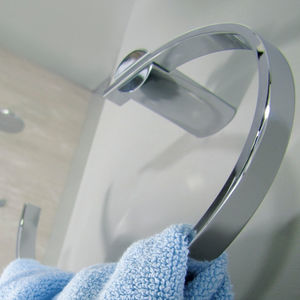 porte-serviettes en anneau / mural / en chrome