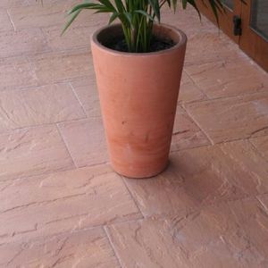 carrelage d'extérieur / pour sol / en pierre naturelle / à relief
