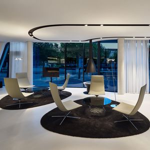 lampe sur pied / contemporaine / en aluminium / en verre