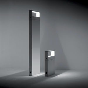 borne d'éclairage de jardin / contemporaine / en aluminium / à LED
