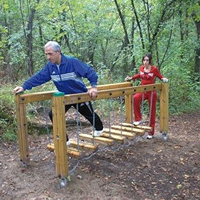 pont pour aire de jeux