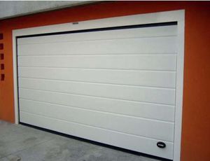 porte de garage sectionnelle / en acier galvanisé / automatique