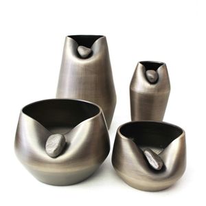 vase design original / en céramique