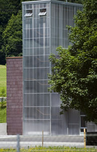panneau en polycarbonate pour mur-rideau