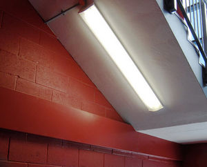 luminaire apparent / à LED / fluorescent / linéaire
