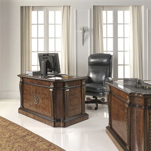 table d'ordinateur classique / en bois / rectangulaire
