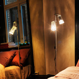 lampe sur pied / contemporaine / en acier inoxydable brossé / en verre