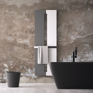 sèche-serviettes à eau chaude / électrique / en métal / contemporain
