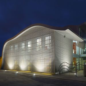 tôle métallique ondulée / en acier / en aluminium / pour toiture
