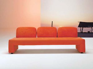 canapé contemporain / en bois / en tissu / professionnel