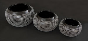 vase contemporain / en céramique / en inox