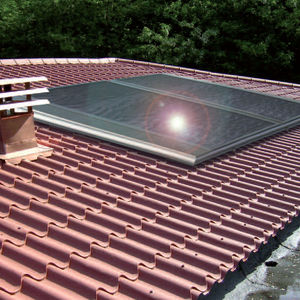 capteur solaire thermique plan / pour chauffer l'eau / isolant / pour toiture