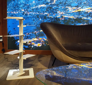 bibliothèque contemporaine / pour bureau / pour chambre d'hôtel / en aluminium