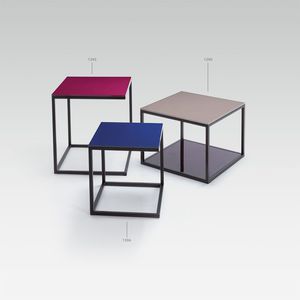 table basse contemporaine / en métal / en stratifié / carrée