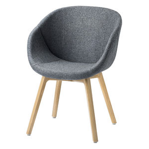 fauteuil visiteur contemporain / en tissu / en cuir / en chêne