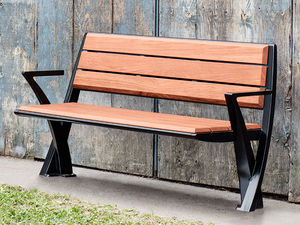 banc public / contemporain / en bois / en fonte d'aluminium