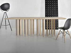 table design original / en bois massif / rectangulaire