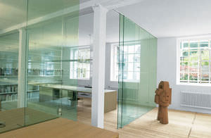 cloison coulissante / en aluminium / vitrée / de bureau
