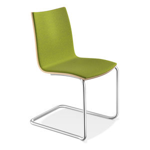 chaise visiteur contemporaine / en hêtre / avec accoudoirs / tapissée