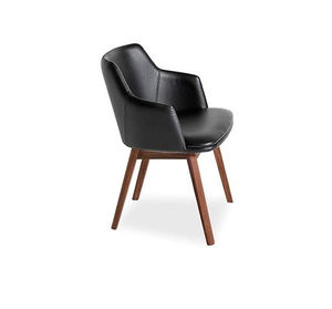 chaise de salle à manger design scandinave / tapissée / avec accoudoirs / en cuir