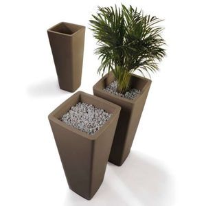 pot de jardin en polyéthylène
