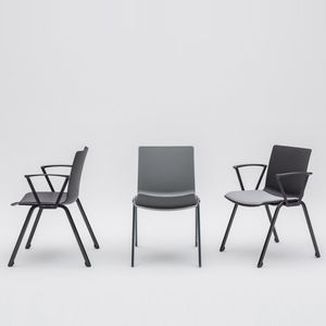 chaise de conférence tapissée / avec accoudoirs / empilable / à roulettes