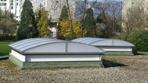 toit vitré en aluminium
