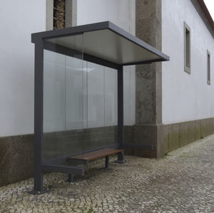 abribus en acier / en verre