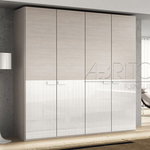 armoire contemporaine / en mélaminé / à porte battante