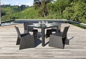 table contemporaine / en verre / de jardin