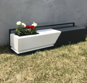 banc public / contemporain / en acier / avec jardinière intégrée