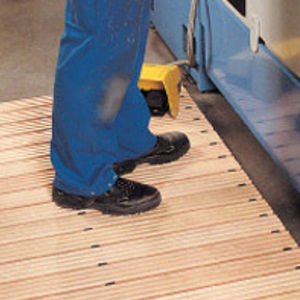 caillebotis en hêtre / pour passerelle industrielle / antidérapant / de sécurité
