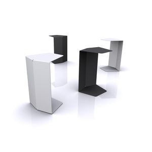 table d'appoint contemporaine / en acier / pour établissement public / pour hôtel