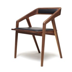 chaise contemporaine / tapissée / avec accoudoirs / en tissu