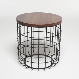 table d'appoint contemporaine / en noyer / en chêne blanc / en acier à revêtement par poudre